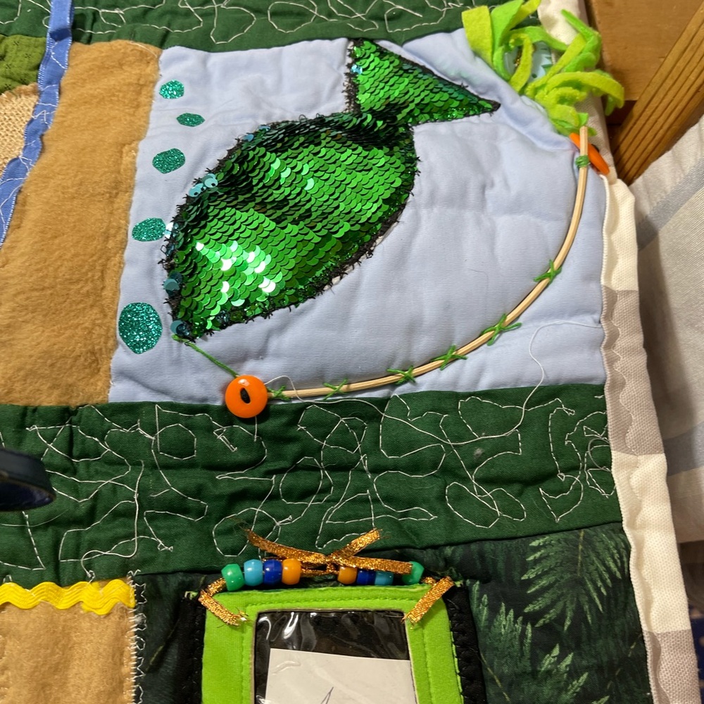 Loving the outdoors...fidget quilt - Picture 7 of 11